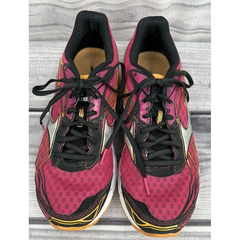 MIZUNO WAVE CATALYST RUNNING SHOES Women's Size 10 PINK /‎ ORANGE
